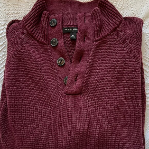 Men's Banana Republic Cotton 1/4 Button Red Sweater Size XL Used/Like New - Picture 5 of 6